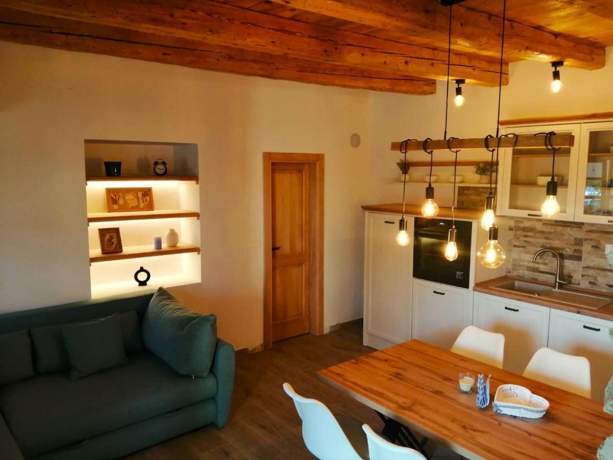 Apartments Dalmatian Stone House ตูรันญ์ ภายนอก รูปภาพ