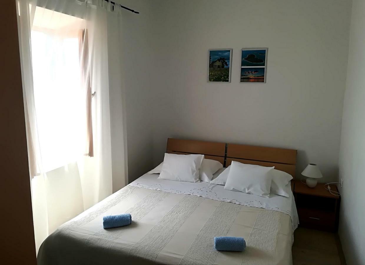 Apartments Dalmatian Stone House ตูรันญ์ ภายนอก รูปภาพ